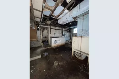 805 Oak St, Duquesne, PA 15110 - Photo 11