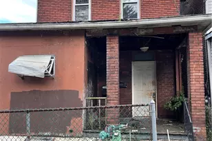 805 Oak St, Duquesne, PA 15110 - Photo 1