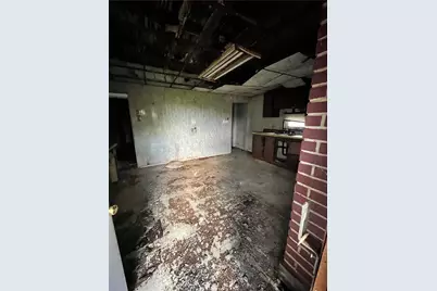 805 Oak St, Duquesne, PA 15110 - Photo 3