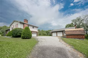121 Pearl Dr, Plumcreek Township, PA 15774 - Photo 3