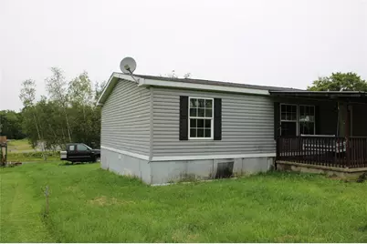 403 Park Dr, Burrel-Blacklick, PA 15717 - Photo 3
