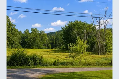 518 Shadyrest Rd, Franklin Township, PA 16117 - Photo 7