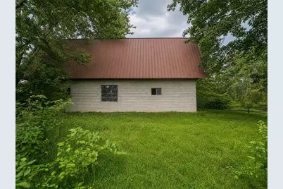 518 Shadyrest Rd, Franklin Township, PA 16117 - Photo 9