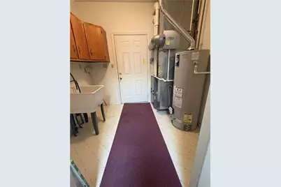 2750 Iowa Dr #25, Lower Burrell, PA 15068 - Photo 9