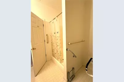 2750 Iowa Dr #25, Lower Burrell, PA 15068 - Photo 17