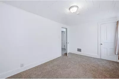 1016 Hamilton Ave, Farrell, PA 16121 - Photo 27