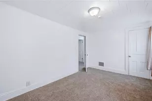 1016 Hamilton Ave, Farrell, PA 16121 - Photo 27