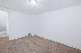 1016 Hamilton Ave, Farrell, PA 16121 - Photo 19