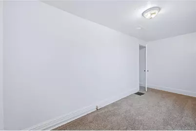 1016 Hamilton Ave, Farrell, PA 16121 - Photo 23