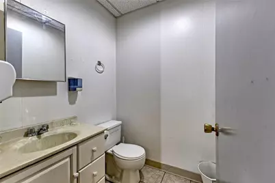 322-326 Unity Plaza, Unity Township, PA 15650 - Photo 15