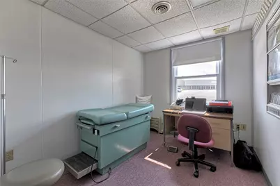 322-326 Unity Plaza, Unity Township, PA 15650 - Photo 5