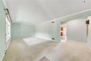 129 Chapel View Dr, Hempfield Township, PA 15601 - Photo 3