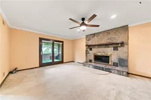 129 Chapel View Dr, Hempfield Township, PA 15601 - Photo 11