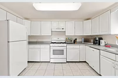 1920 Mount Joseph St, Pittsburgh, PA 15210 - Photo 13