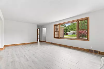 34 Lilac Dr, Shenango Township, PA 16159 - Photo 3