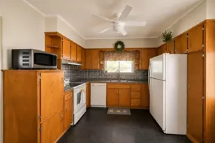 306 E Church Ave, Masontown, PA 15461 - Photo 9