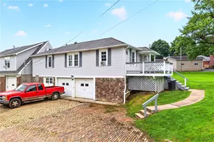 1365 Mt Pleasant Rd, Hempfield Township, PA 15601 - Photo 7