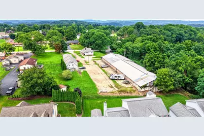1365 Mount Pleasant Rd, Hempfield Township, PA 15601 - Photo 13