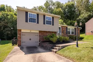 191 Pinehurst Dr, Economy, PA 15042 - Photo 1