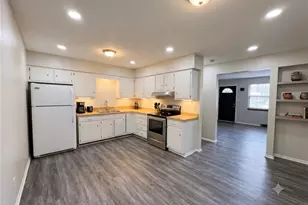 71 Meanor St, Imperial, PA 15126 - Photo 3