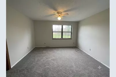 71 Meanor St, Imperial, PA 15126 - Photo 9