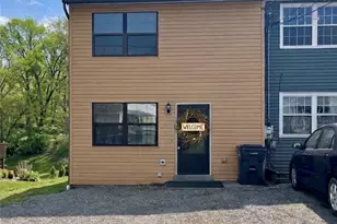 71 Meanor St, Imperial, PA 15126 - Photo 1