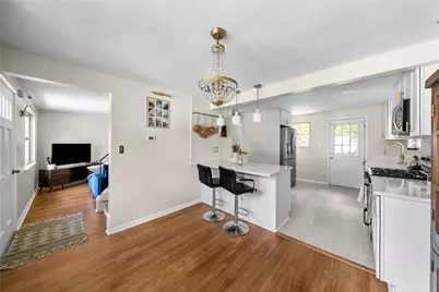 128 Le Grande Dr, Pittsburgh, PA 15221 - Photo 11