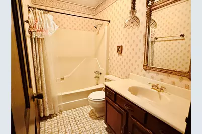 225 E End Rd, Centerville, PA 15417 - Photo 9