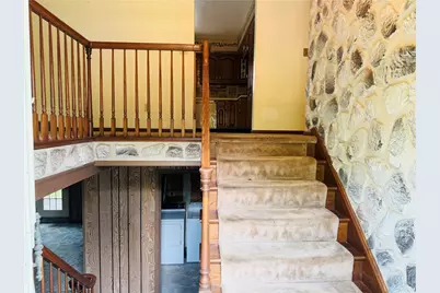 225 E End Rd, Centerville, PA 15417 - Photo 5