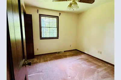 225 E End Rd, Centerville, PA 15417 - Photo 13