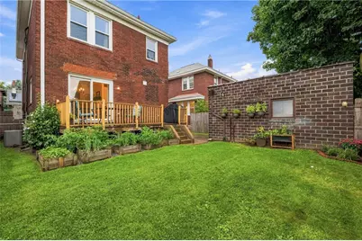 333 W Penn Pl, Friendship Park, PA 15224 - Photo 33