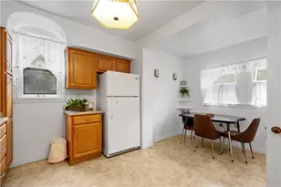 6611 Library Rd, South Park, PA 15129 - Photo 9
