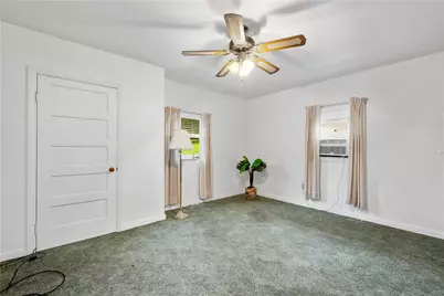 6611 Library Rd, South Park, PA 15129 - Photo 11