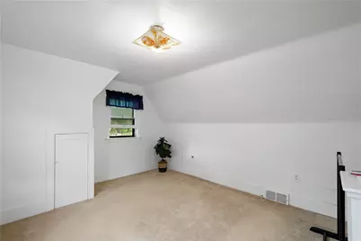 6611 Library Rd, South Park, PA 15129 - Photo 17