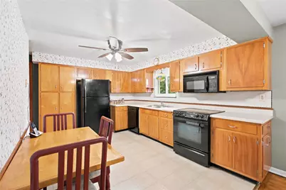 106 Oak Hill Dr, Middlesex Township, PA 16059 - Photo 11