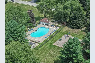 222 Castle Creek Dr, Seven Fields Boro, PA 16046 - Photo 19