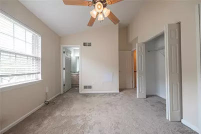 222 Castle Creek Dr, Seven Fields Boro, PA 16046 - Photo 11