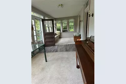 144 Calvert Ln, Wayne Township, PA 16101 - Photo 3