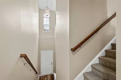 231 Eagle Dr, Cranberry Township, PA 16066 - Photo 3