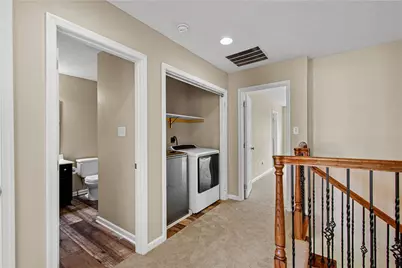 231 Eagle Dr, Cranberry Township, PA 16066 - Photo 15