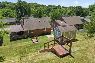 1366 Meadowlark Dr, Scott Township, PA 15243 - Photo 33