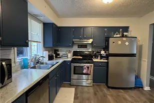 1 Fawcett Cir, Coraopolis, PA 15108 - Photo 5
