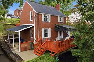 1241 Oakglen St, Pittsburgh, PA 15204 - Photo 1
