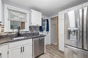 1241 Oakglen St, Pittsburgh, PA 15204 - Photo 15