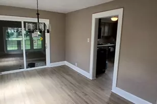 110 W Garfield Ave, New Castle, PA 16105 - Photo 15