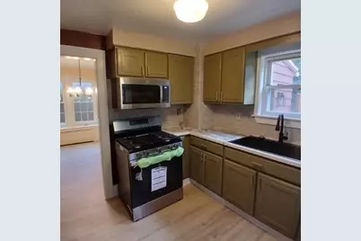 110 W Garfield Ave, New Castle, PA 16105 - Photo 9