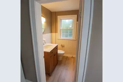 110 W Garfield Ave, New Castle, PA 16105 - Photo 23