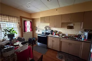 314 Catherine St, McKees Rocks, PA 15136 - Photo 9