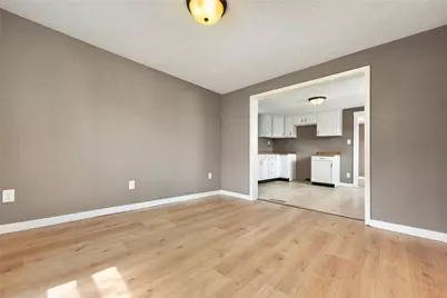 509 Division Avenue, Ellwood City, PA 16117 - Photo 13