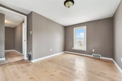 509 Division Avenue, Ellwood City, PA 16117 - Photo 19